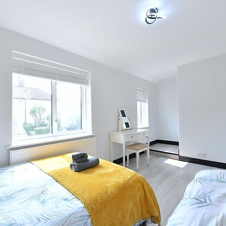 North West London Escape Villa Mill Hill Exteriör bild